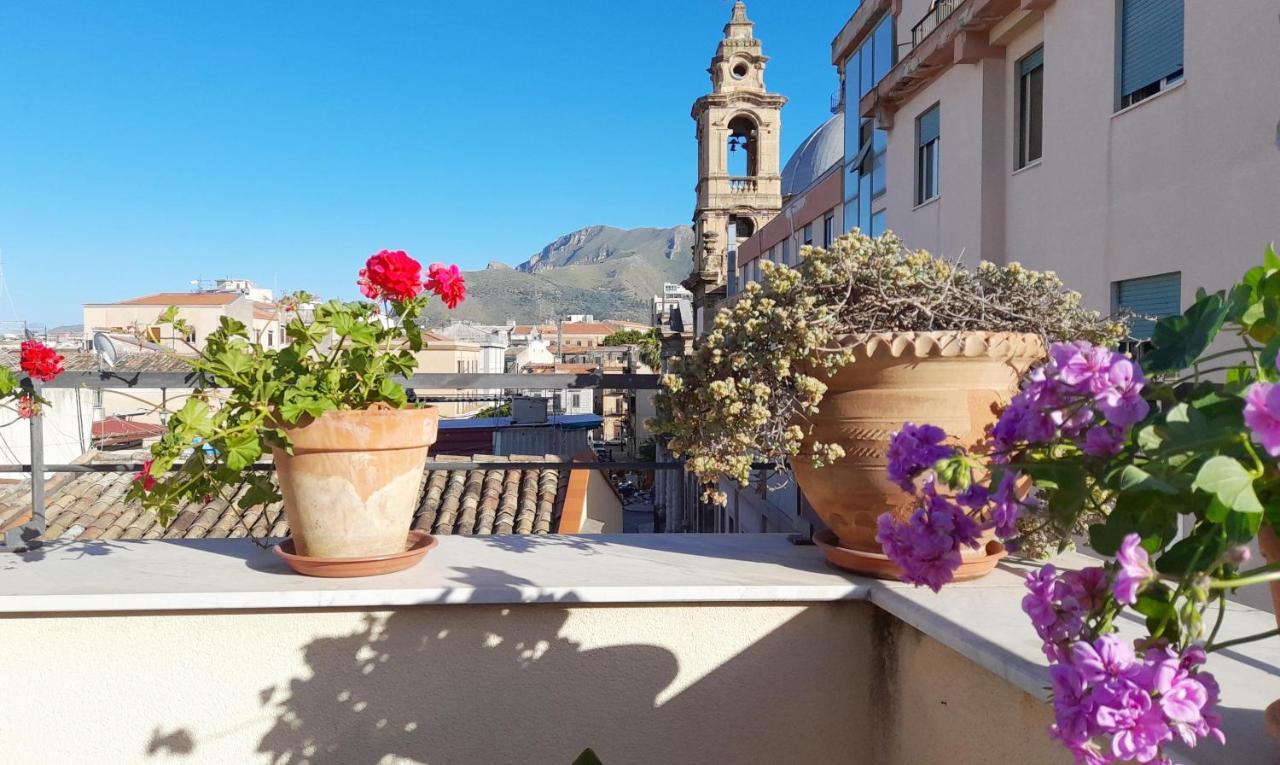 Terrace With View Attic In Old Town Ballarhome Palermo Exteriör bild