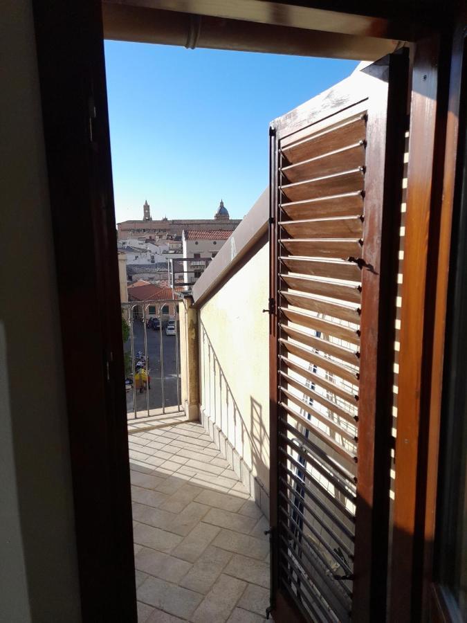 Terrace With View Attic In Old Town Ballarhome Palermo Exteriör bild